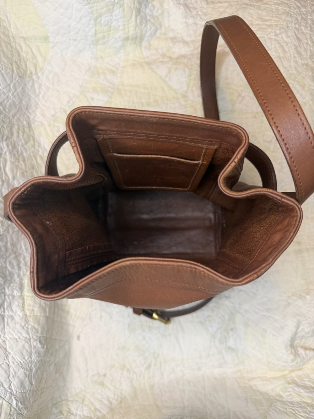 Vintage Coach BELTED BUCKET POUCH Soho 4156 Tanned Leather 90s Crossbody Bag - Picture 12 of 16